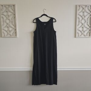 DKNY Black Sleeveless V-Neck Maxi Dress